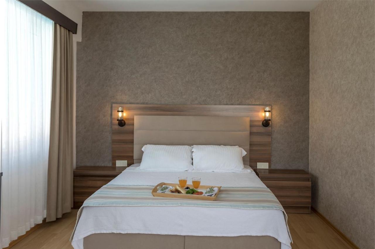 Troas Beach Hotel Tavakli Bagian luar foto