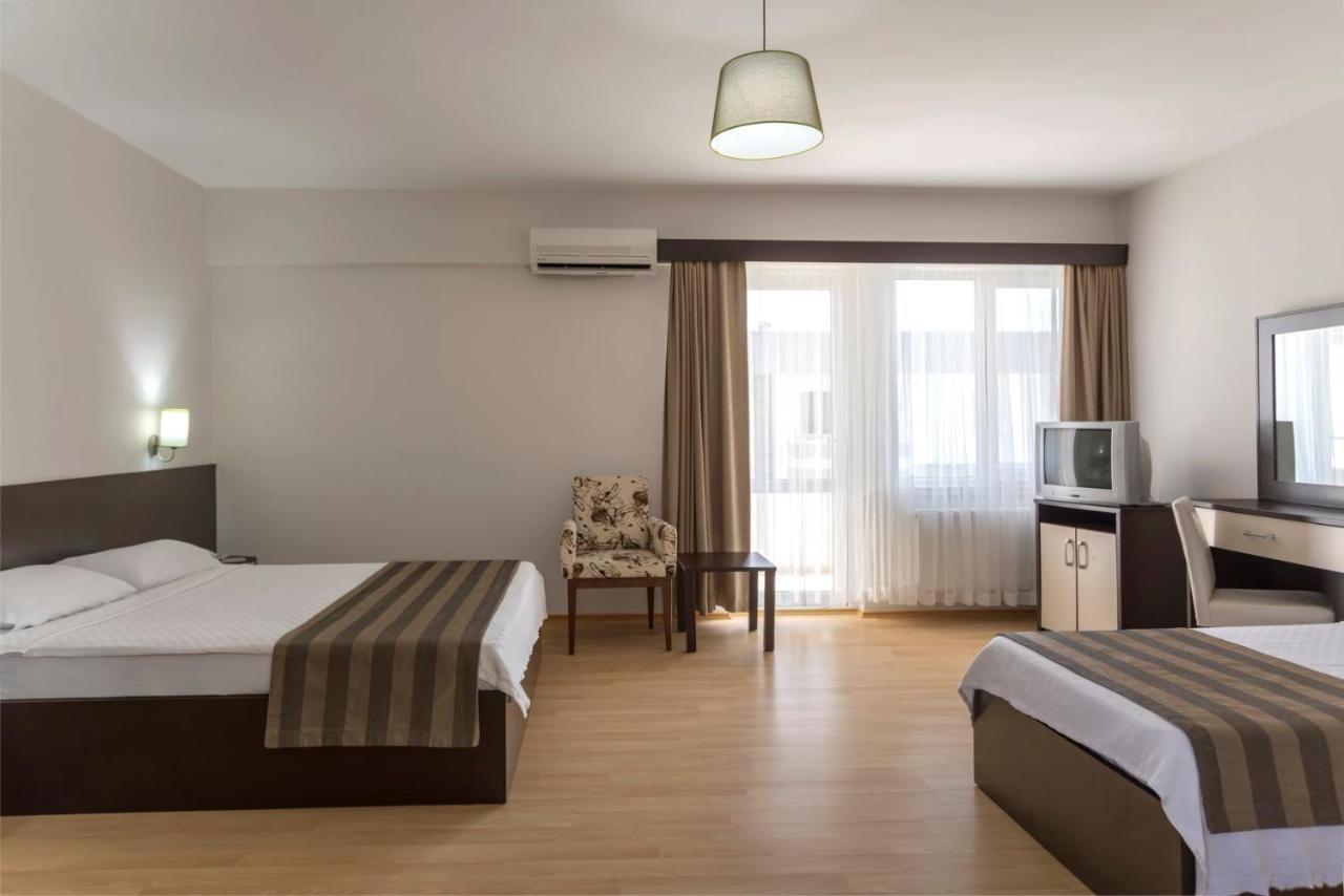 Troas Beach Hotel Tavakli Bagian luar foto
