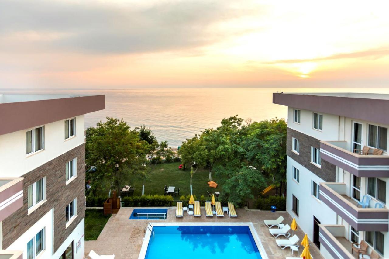 Troas Beach Hotel Tavakli Bagian luar foto