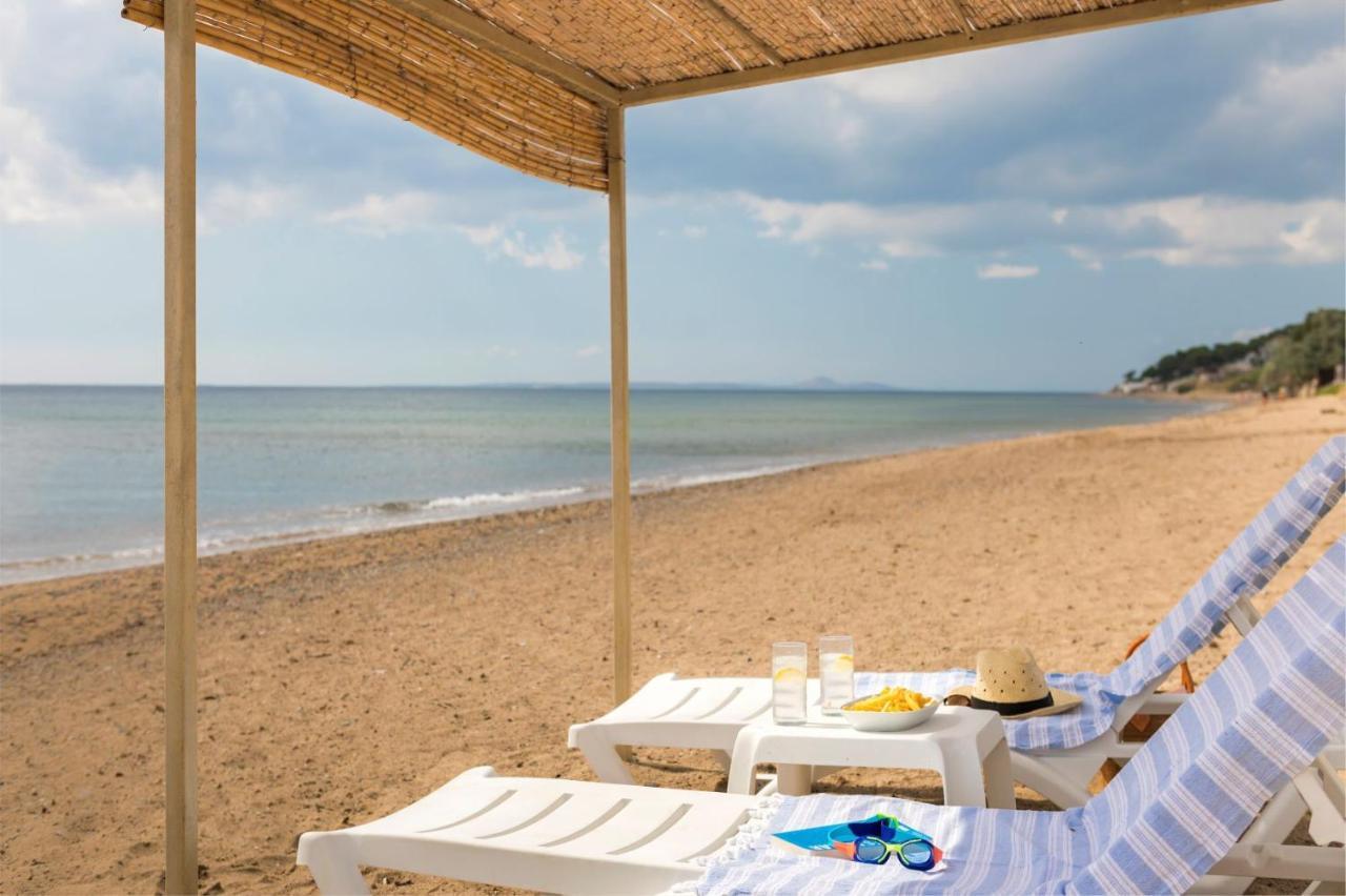 Troas Beach Hotel Tavakli Bagian luar foto